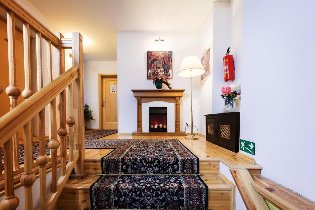 Hotel Maltezsky Kriz Κάρλοβι Βάρι Εξωτερικό φωτογραφία