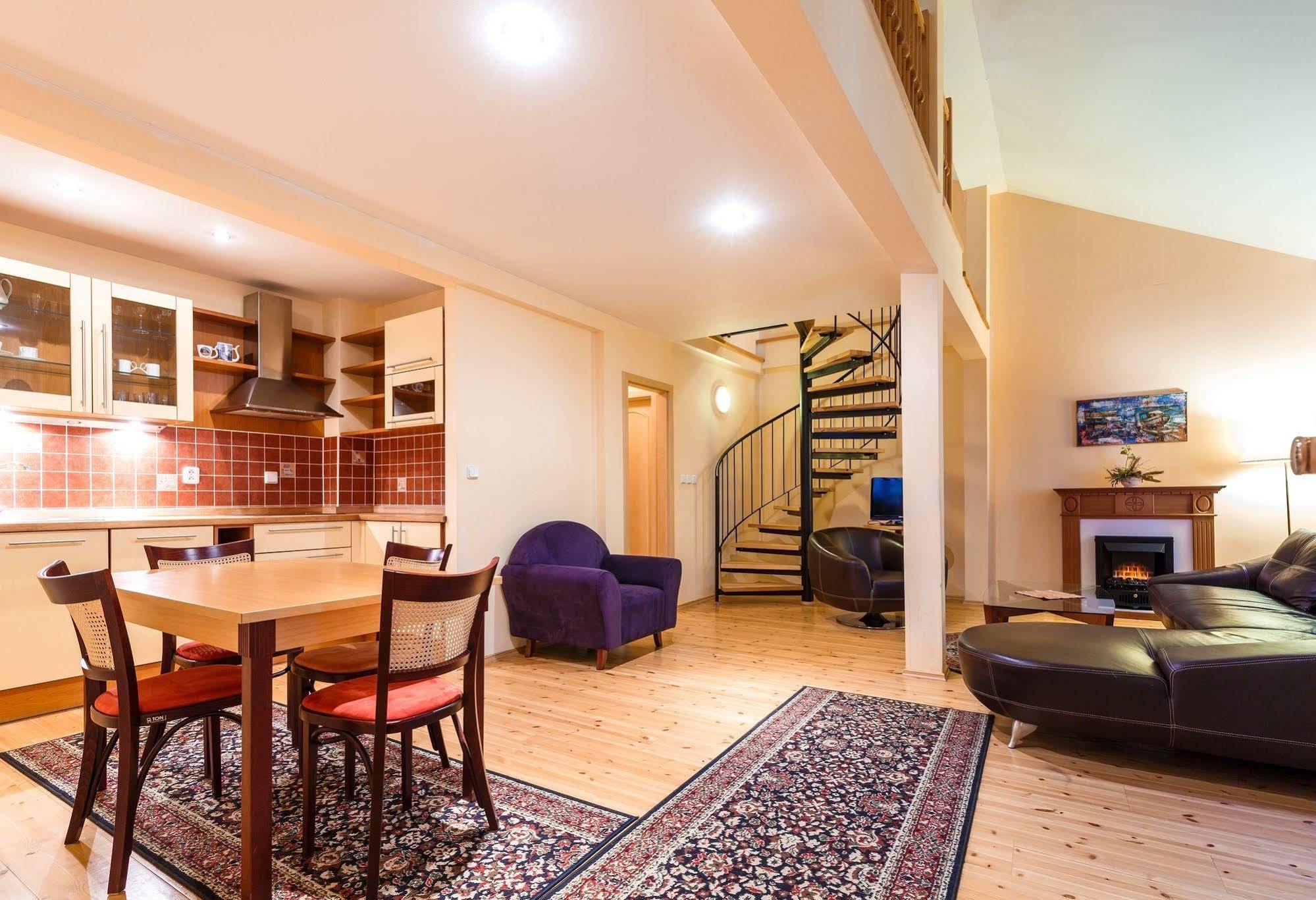 Hotel Maltezsky Kriz Κάρλοβι Βάρι Εξωτερικό φωτογραφία